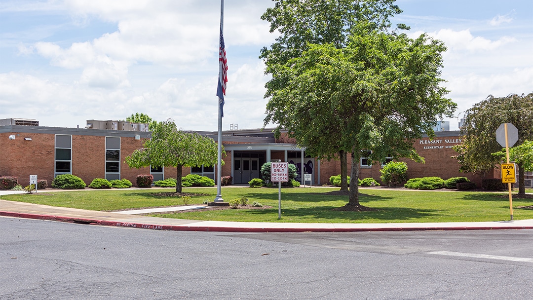Pleasant Valley Elementary - Exterior 1