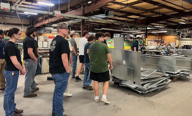 RBI-About-Community-2024-VCTC-Tour Students touring RBI's fabrication shop